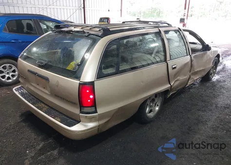 1995 Chevrolet Caprice Classic z USA, uszkodzony, nr VIN 1G1BL82P2SR190173